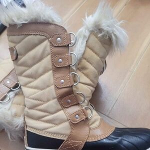 Torino girls Sorel Boots